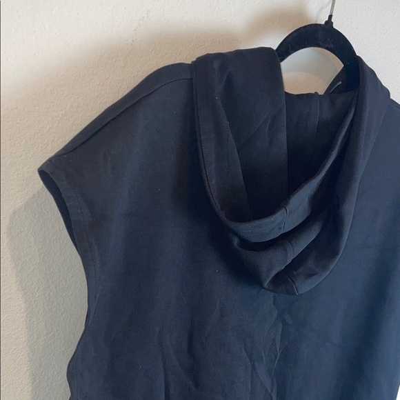 Zara Charcoal Black Sleeveless Top - Picture 7 of 7